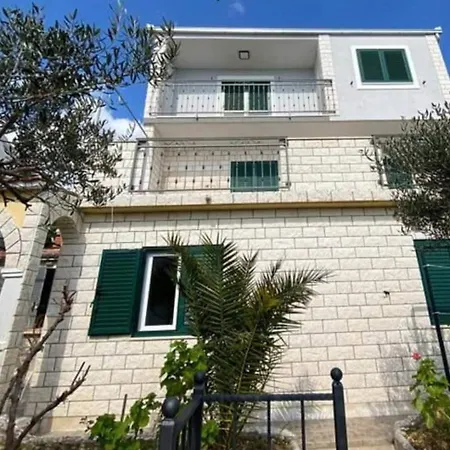 Apartamento By The Sea Businci, Ciovo - 25960