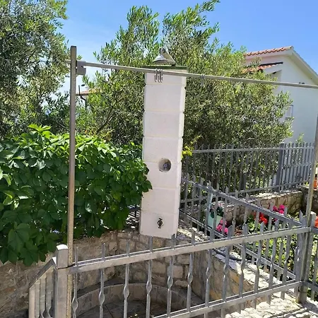 Apartamento By The Sea Businci, Ciovo - 25960 *